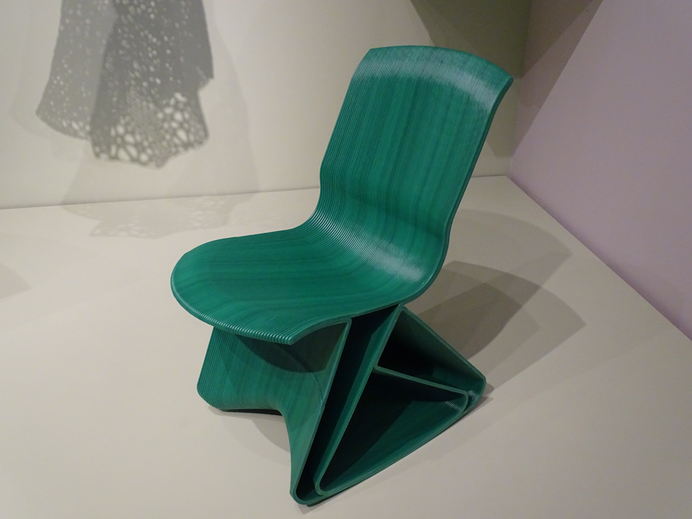 MoMa's Life Cycles Exhibition
Vander Kooij, Dirk (2011) 'Endless Flow Rocking Chair' 
3D-printed recycled plastic